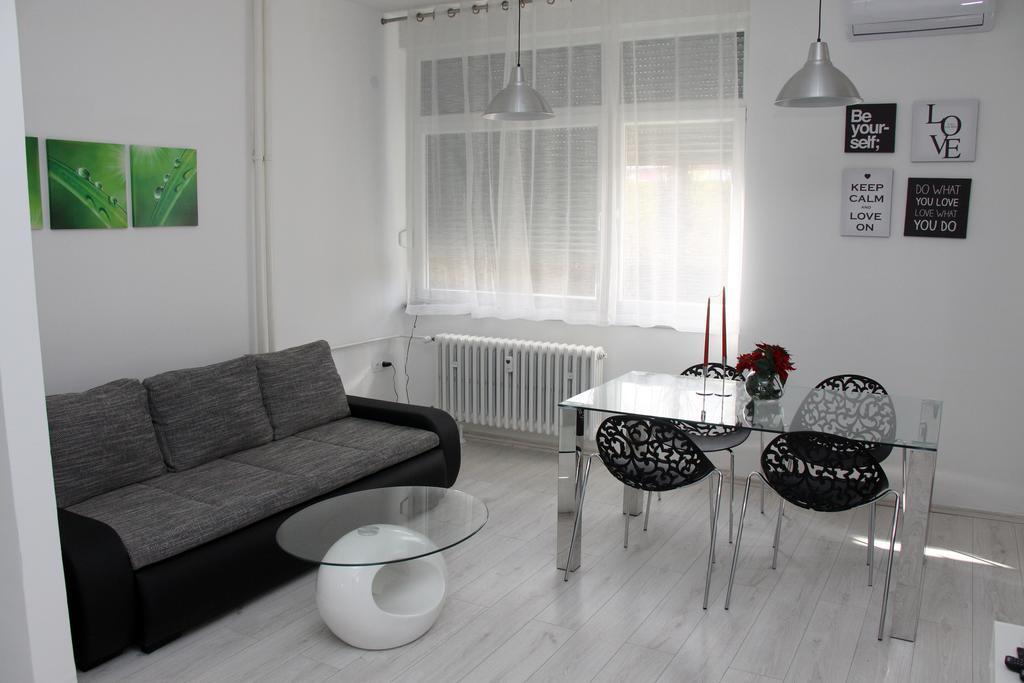 Appartement Ka Star à Karlovac Extérieur photo